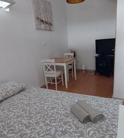 Studio Allure 1 Kornić Dış mekan fotoğraf
