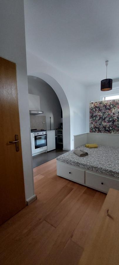 Studio Allure 1 Kornić Dış mekan fotoğraf